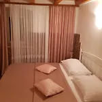דירה Minerva - One Bedroom A1 *